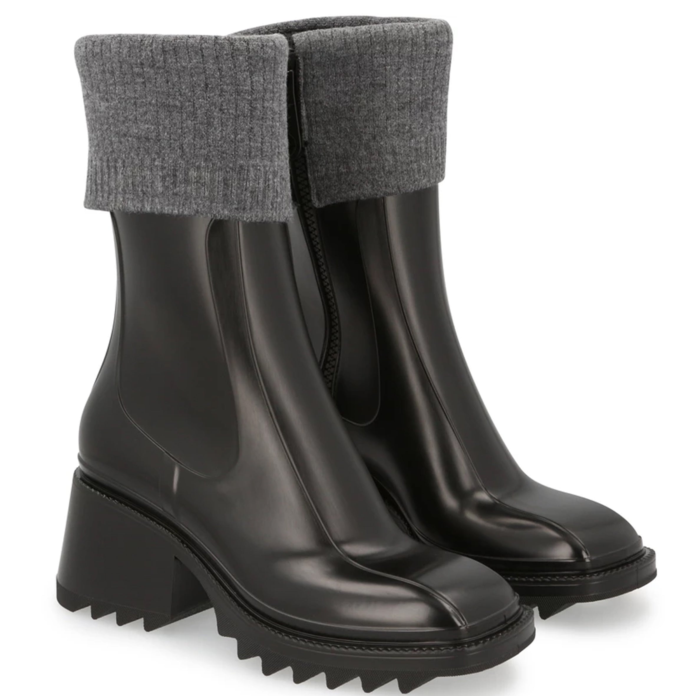 Betty Boots, Black