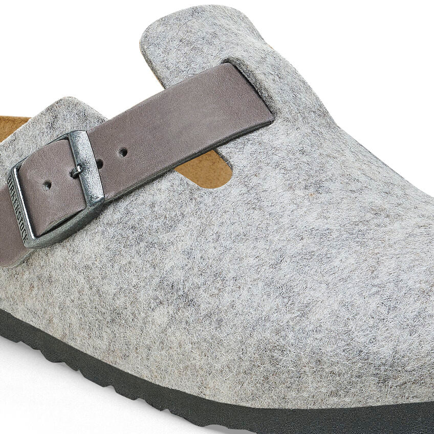 BIRKENSTOCK Women's Boston Natural Leather/Felt (Light Gray - Narrow Fit)