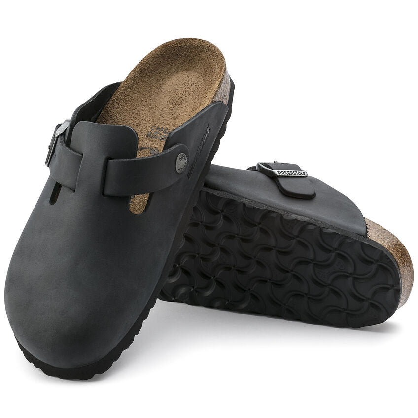 Birkenstock Women's Boston Oiled Leather (Black - Regular Fit)