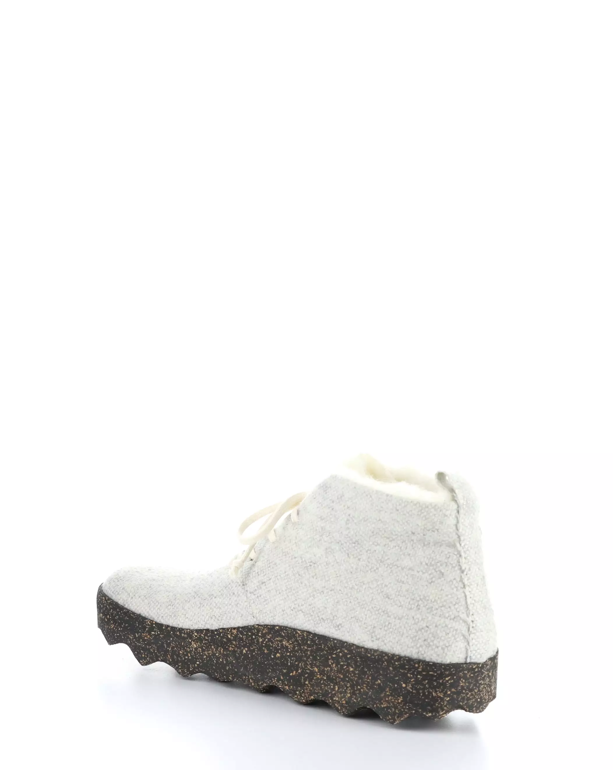 CAKE136ASP White Round Toe Boots