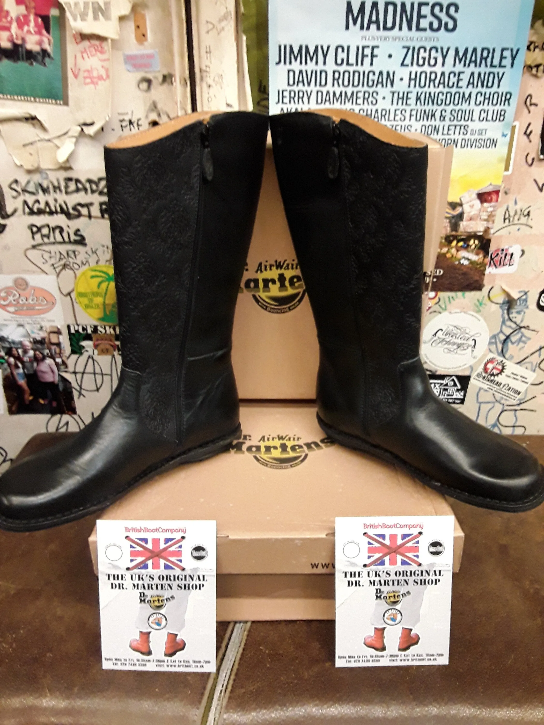 Dr Martens 3b33 Black Side Zip Boot Various Sizes