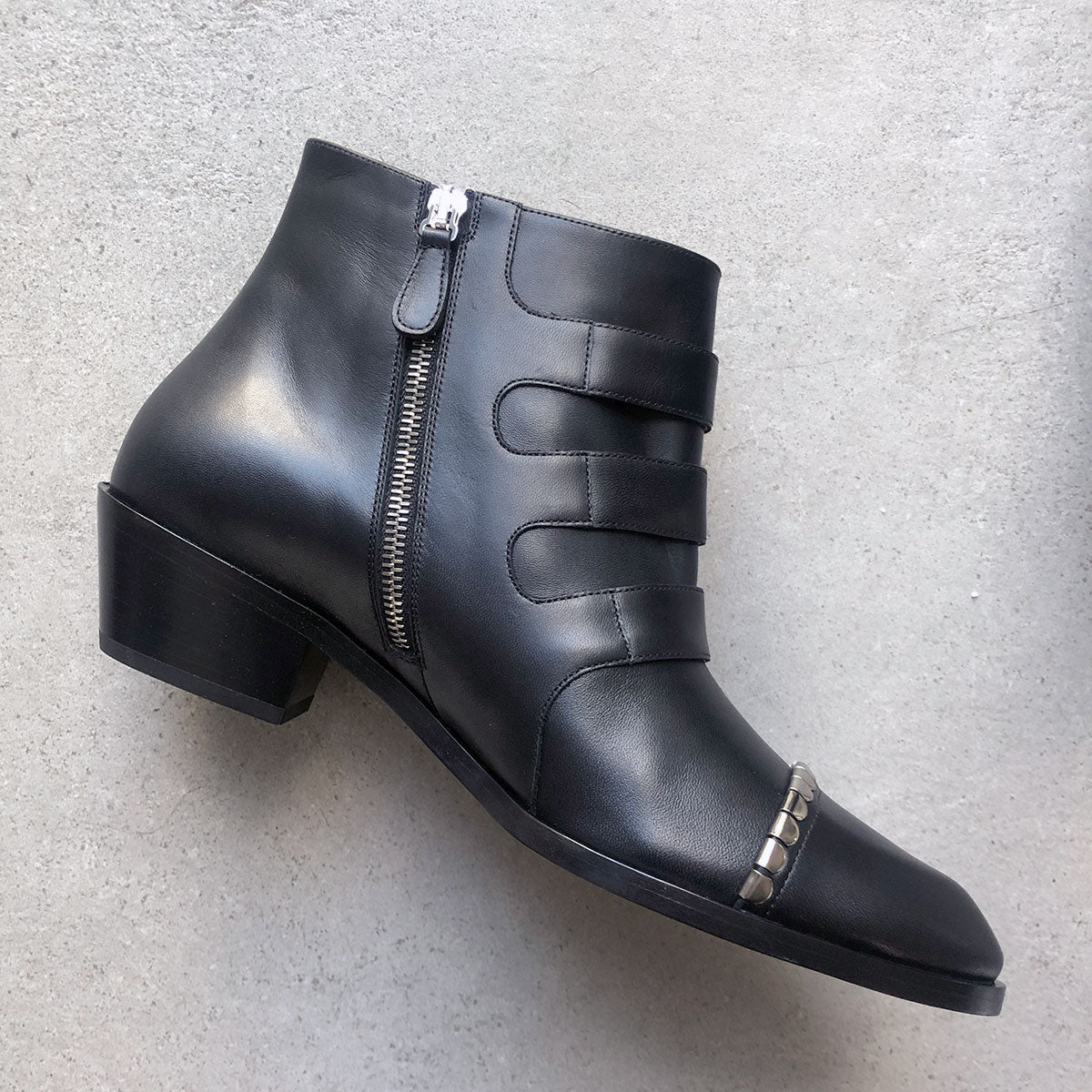 Idol Short Boots, Black/Silver