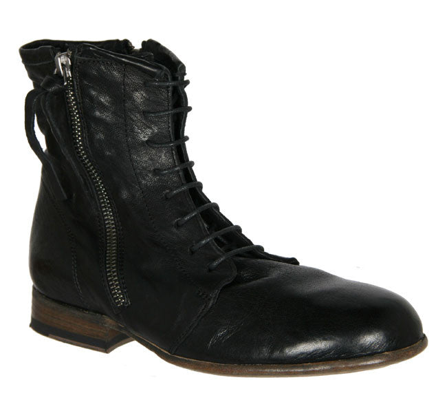 Lace Up Boots, Black