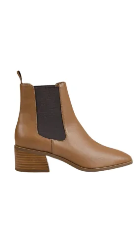 Nas Chelsea Ankle Boot Tan Softee