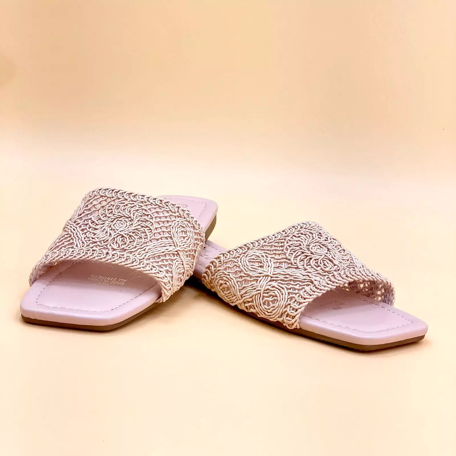 NEW , WOMEN SLIPPERS S7