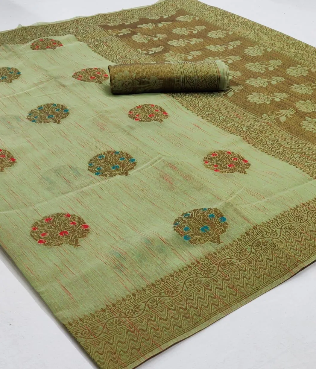 Rajtex, Sarees Kiama Silk Fancy Designer Saree Collection