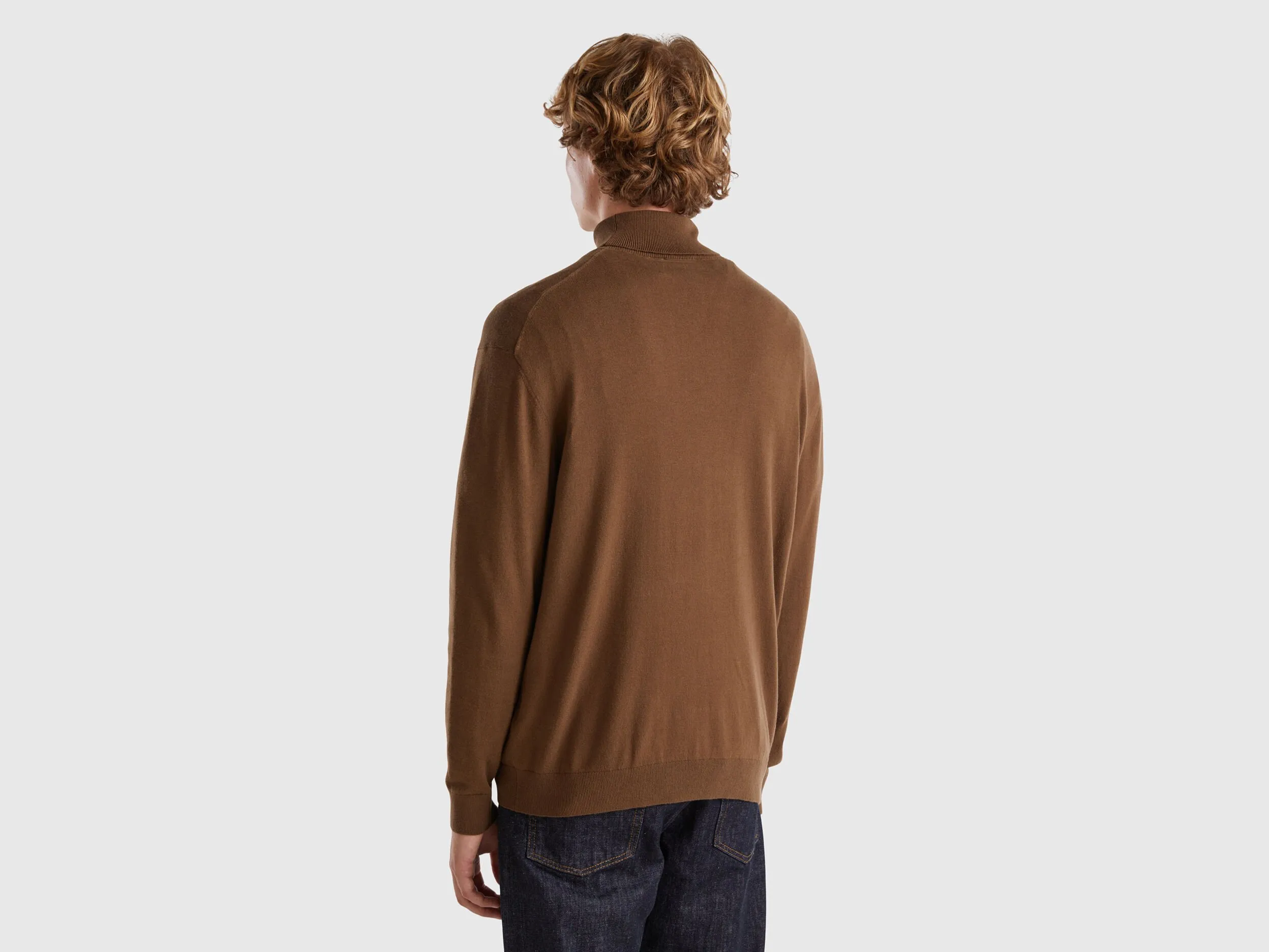 Turtleneck in lightweight cotton blend - Brown | Benetton