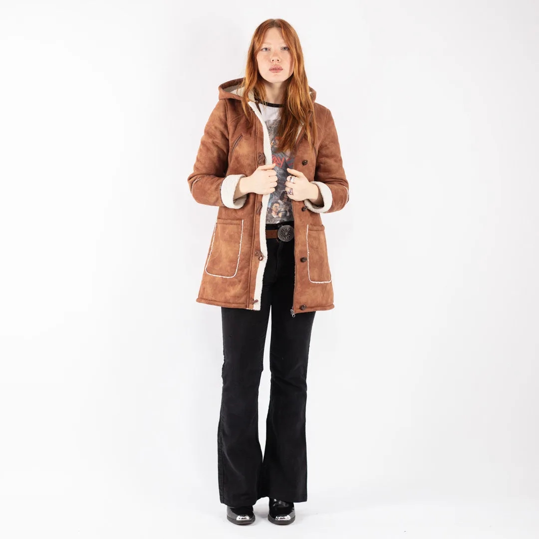 Vintage 90's Women Sherpa Coat in Brown