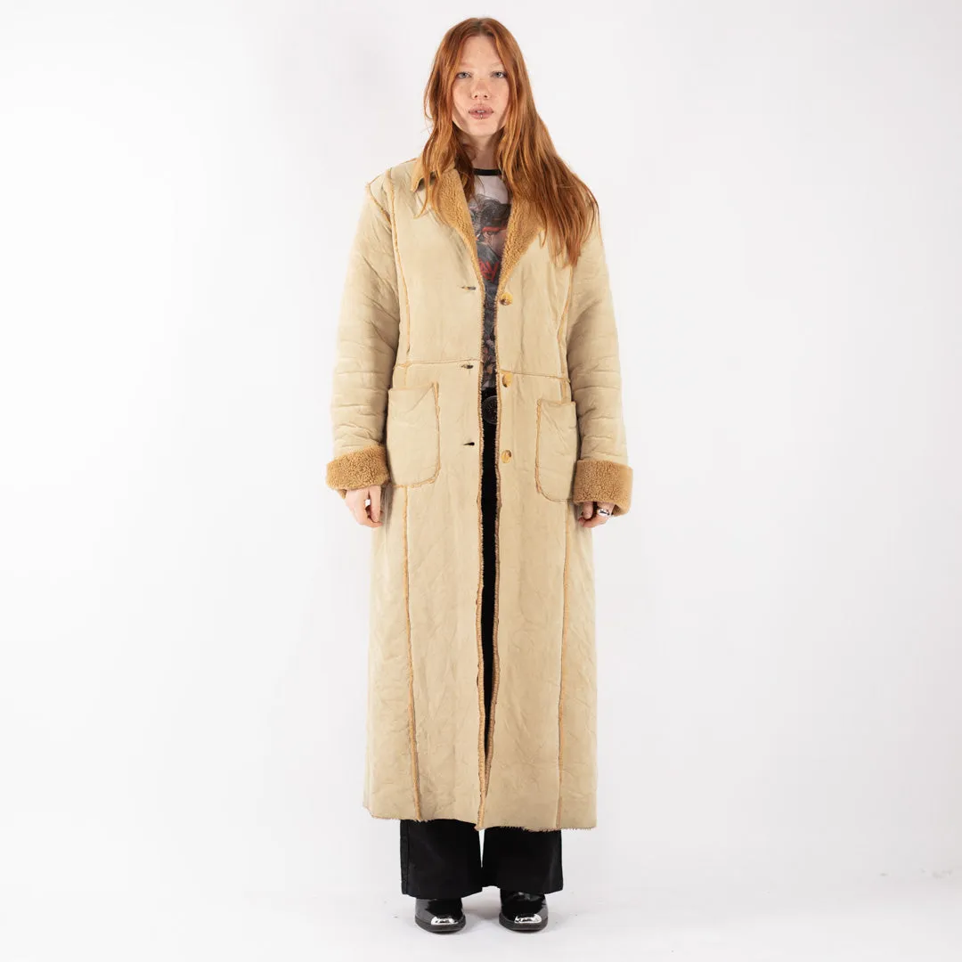 Vintage 90's Women Sherpa Long Coat in Beige