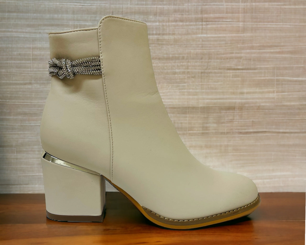 Women's Block Heel Diamante Details Ankle Boots